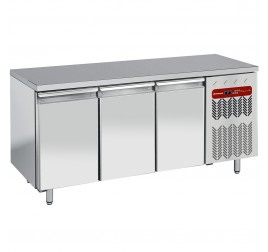 3 ajtós Diamond cukrászati mélyhűtött munkaasztal