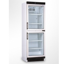 372 literes üvegajtós hűtőszekrény